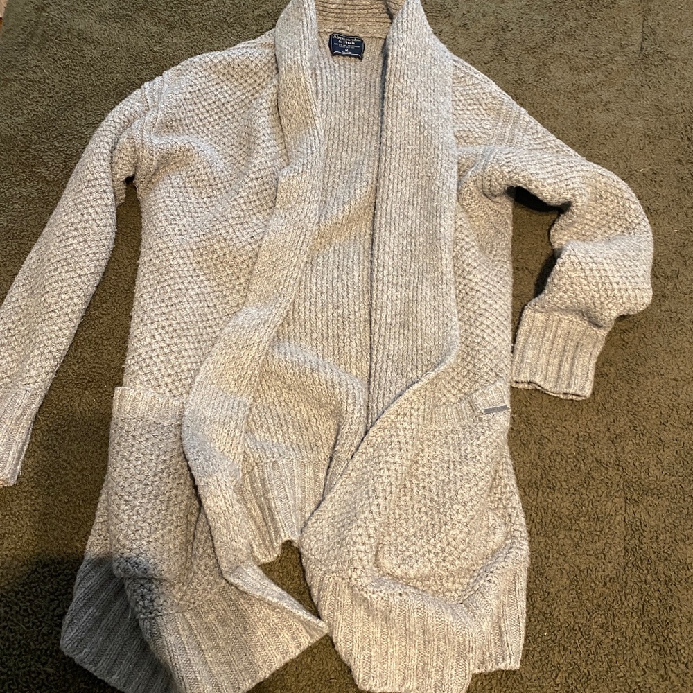 Abercrombie & Fitch Sweater Cardigan